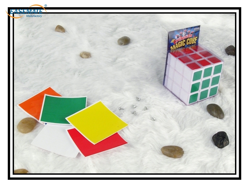 EB36539 - 5.7 cm ABS white third-order rotating cube