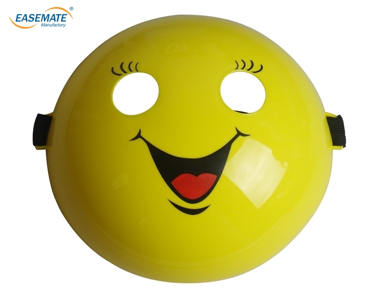 EB38671 - Cartoon face mask